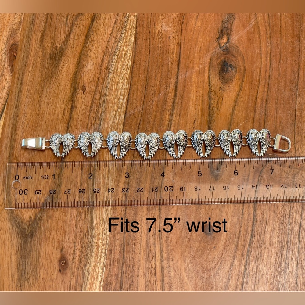 Women’s Angle Wings Bracelet